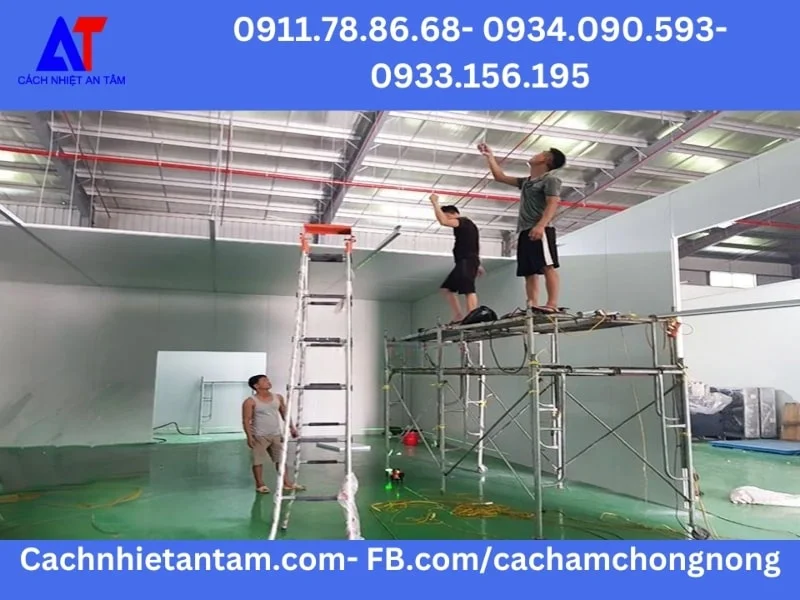 Vách panel nhà xưởng linh hoạt và dễ lắp ráp