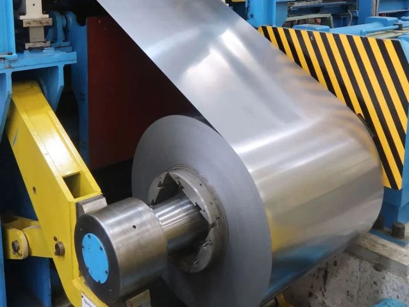 Tôn cuộn 2 Tôn Cuộn Cách Nhiệt An Tâm