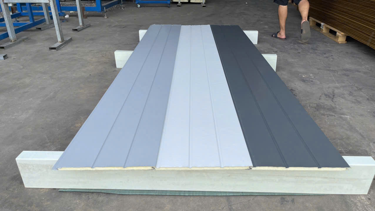 Tấm Ultra Panel – Giải Pháp Vật Liệu Cách Nhiệt Hiện Đại, Bền Đẹp 4 panel ultra